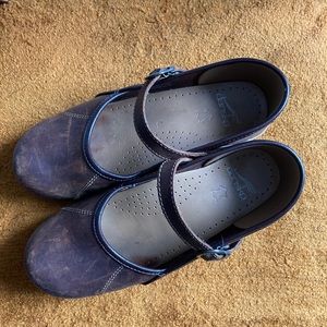 Mary Jane danskos size 38